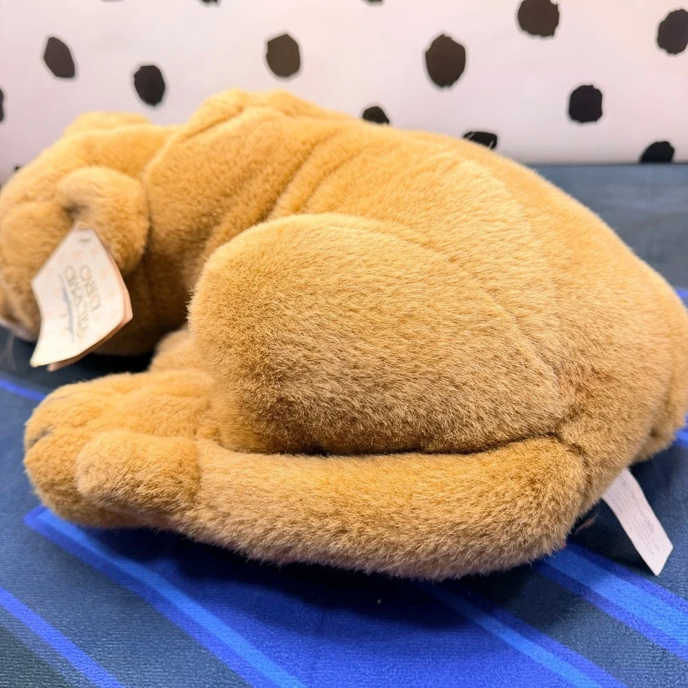 Vintage Commonwealth Cast of Characters Sleeping Cougar Mountain Lion Spencer
